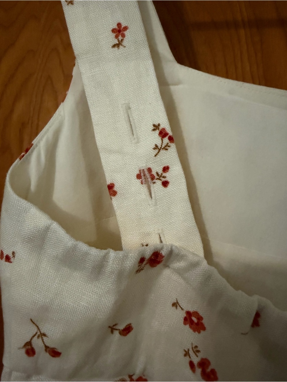 NWT, Reformation- Clarence Linen Top - Picture 6 of 7